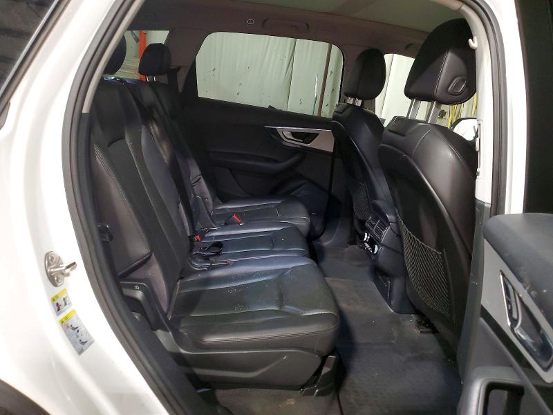 Продажа на аукционе авто 2017 Audi Q7, vin: WA1LHAF74HD049703, номер лота: 72211245