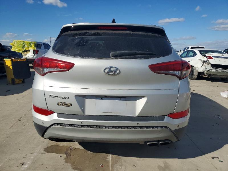 Продаж на аукціоні авто 2018 Hyundai Tucson, vin: KM8J33A28JU804176, номер лоту: 72875685