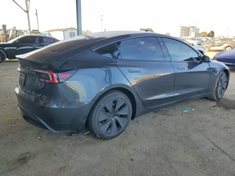 72650415 :رقم المزاد ، 5YJ3E1EA1SF936929 vin ، 2025 Tesla Model 3 مزاد بيع