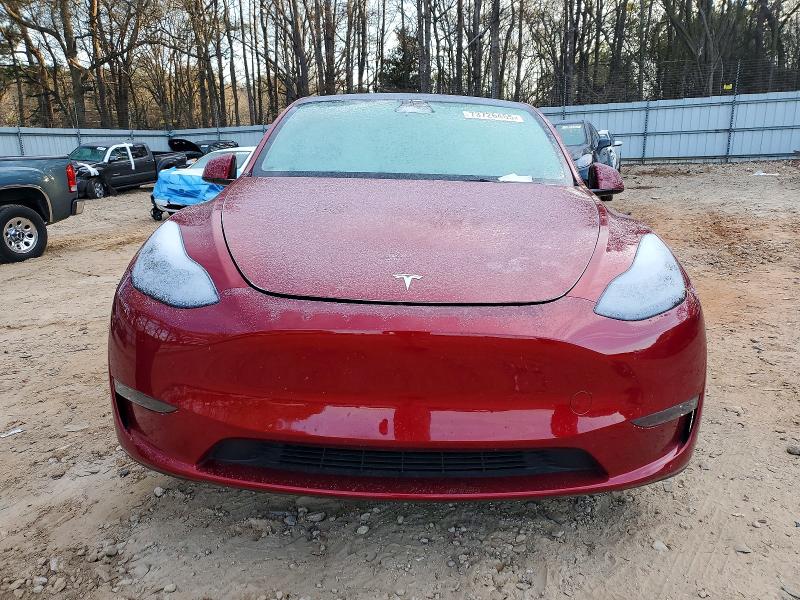 Продажа на аукционе авто 2024 Tesla Model Y, vin: 7SAYGDEE6RA279124, номер лота: 73726455