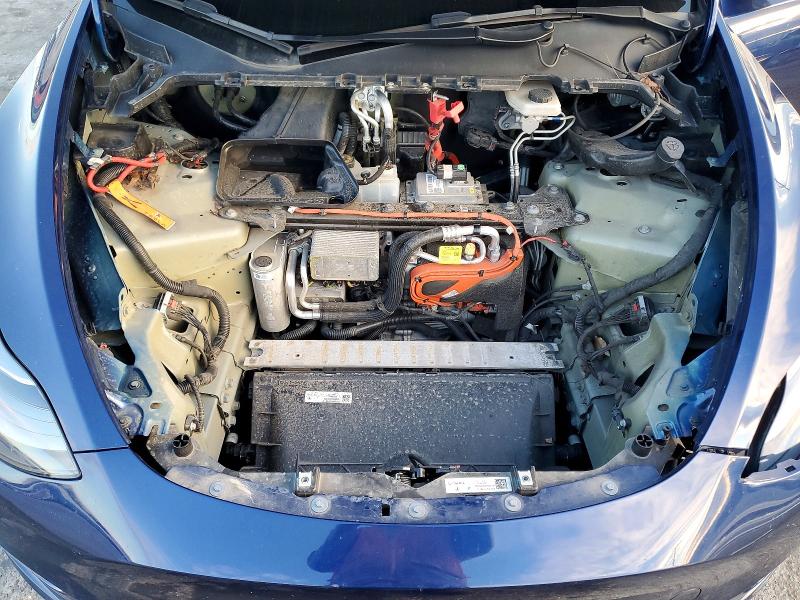 98722045 :رقم المزاد ، 7SAYGDEF1NF558549 vin ، 2022 Tesla Model Y مزاد بيع