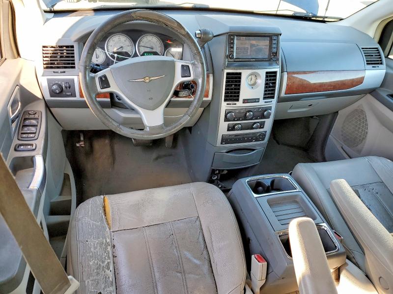 2008 Chrysler Town & Country მანქანა იყიდება აუქციონზე, vin: 2A8HR54P18R711293, აუქციონის ნომერი: 73004055