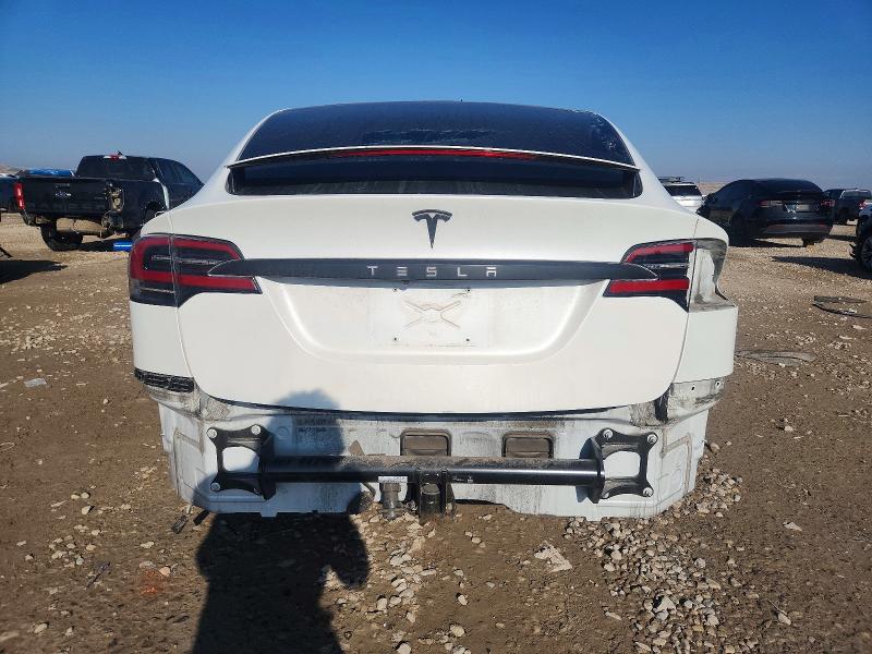 72566485 :رقم المزاد ، 5YJXCBE26JF139905 vin ، 2018 Tesla Model X مزاد بيع