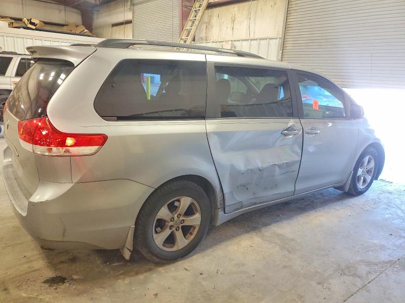 Продажа на аукционе авто 2011 Toyota Sienna Le, vin: 5TDKK3DC7BS148106, номер лота: 70162855