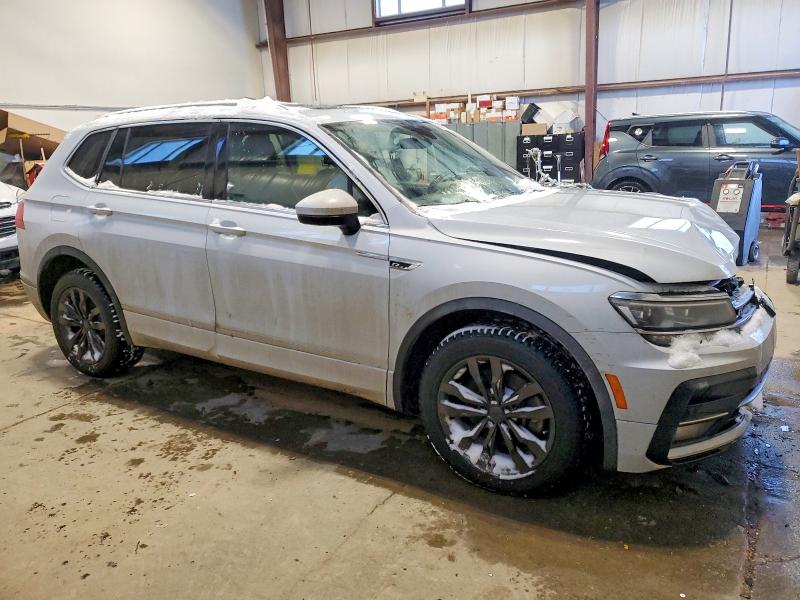 Продаж на аукціоні авто 2018 Volkswagen Tiguan, vin: 3VV4B7AX0JM217113, номер лоту: 98553455