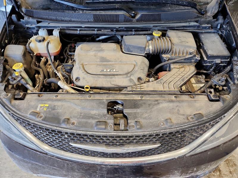 Продажа на аукционе авто 2017 Chrysler Pacifica, vin: 2C4RC1EG3HR570179, номер лота: 74701575