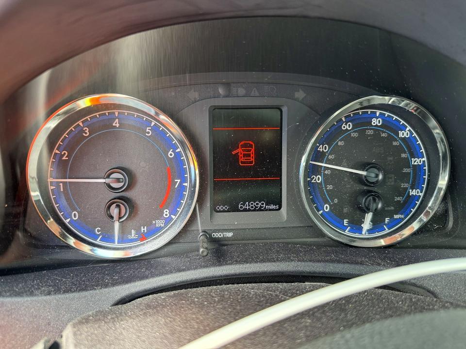 2019 Toyota Corolla მანქანა იყიდება აუქციონზე, vin: 2T1BURHE9KC155835, აუქციონის ნომერი: 99830295