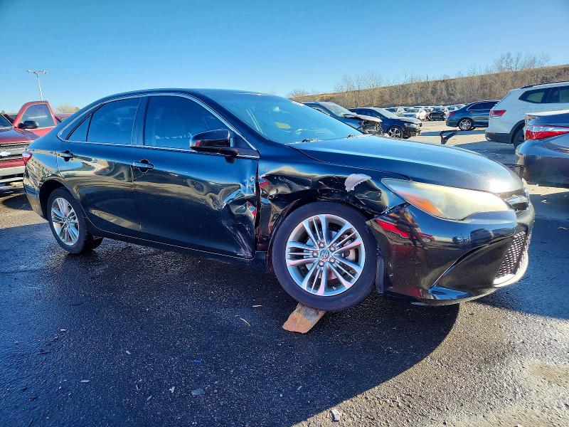 99842705 :رقم المزاد ، 4T1BF1FKXGU191608 vin ، 2016 Toyota Camry مزاد بيع