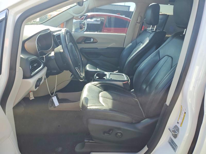 99868305 :رقم المزاد ، 2C4RC1EG7HR669457 vin ، 2017 Chrysler Pacifica مزاد بيع