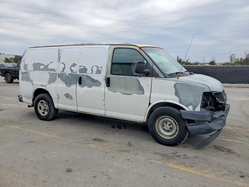 2004 Chevrolet Express G1500 მანქანა იყიდება აუქციონზე, vin: 1GCFG15X041162860, აუქციონის ნომერი: 74884695