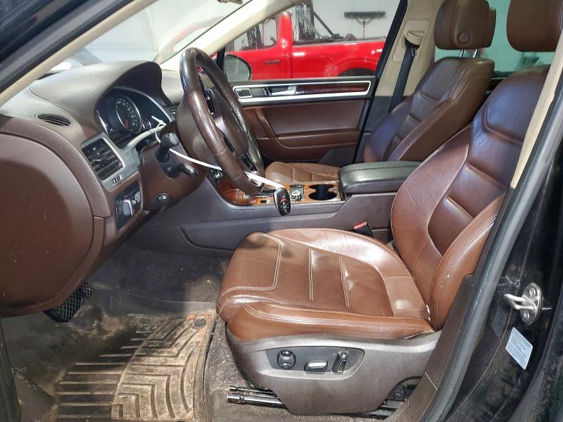 98557845 :رقم المزاد ، WVGEP9BP5DD010713 vin ، 2013 Volkswagen Touareg V6 مزاد بيع