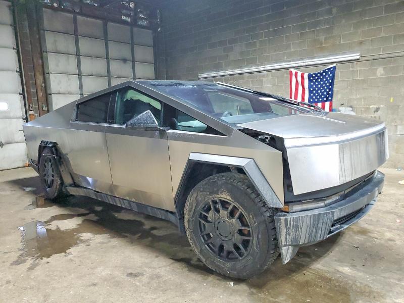 Продажа на аукционе авто 2024 Tesla Cybertruck, vin: 7G2CEHEDXRA003232, номер лота: 73001905