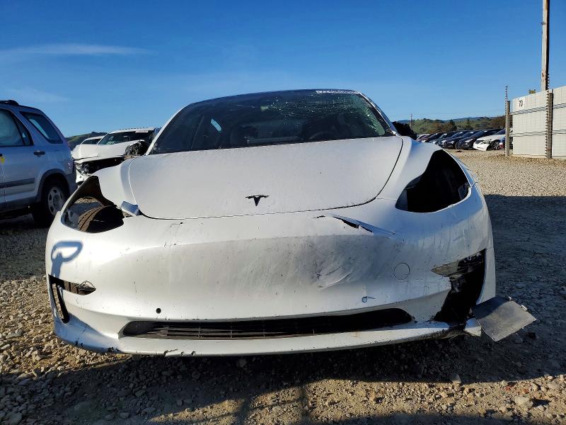 72496505 :رقم المزاد ، 5YJ3E1EBXMF044125 vin ، 2021 Tesla Model 3 مزاد بيع