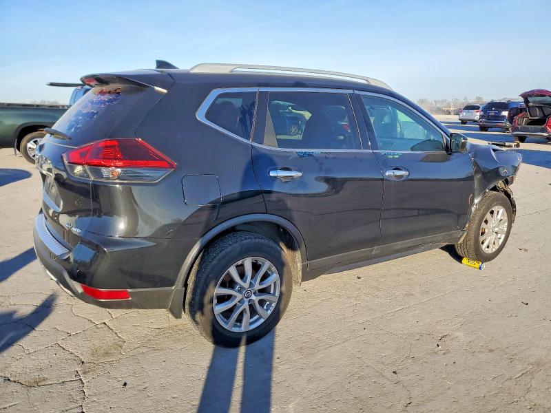 Aukcja sprzedaży 2018 Nissan Rogue, vin: 5N1AT2MVXJC740504, numer aukcji: 98872175