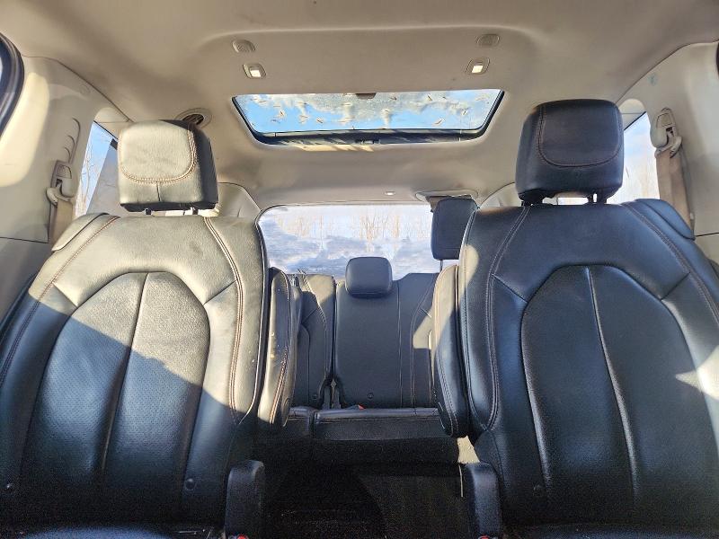 74547245 :رقم المزاد ، 2C4RC1EG2KR506285 vin ، 2019 Chrysler Pacifica مزاد بيع