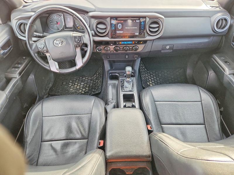 75190395 :رقم المزاد ، 5TFDZ5BN6HX015876 vin ، 2017 Toyota Tacoma مزاد بيع