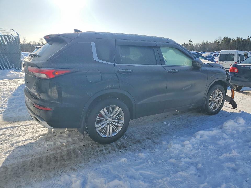 73983745 :رقم المزاد ، JA4J4VA83RZ634013 vin ، 2024 Mitsubishi Outlander مزاد بيع
