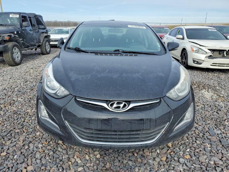 Продажа на аукционе авто 2016 Hyundai Elantra, vin: 5NPDH4AE4GH762997, номер лота: 74163855