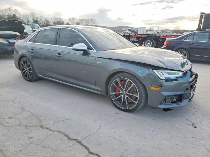 73866795 :رقم المزاد ، WAUC4AF49JA002212 vin ، 2018 Audi S4 مزاد بيع