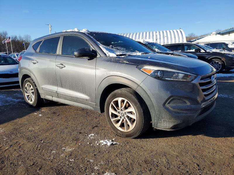 Продажа на аукционе авто 2018 Hyundai Tucson Se, vin: KM8J23A43JU691080, номер лота: 74032005