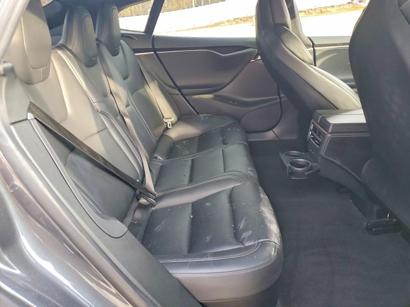 Продажа на аукционе авто 2018 Tesla Model S, vin: 5YJSA1E28JF297141, номер лота: 74411095