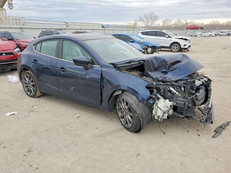 Продажа на аукционе авто 2018 Mazda 3, vin: 3MZBN1M31JM234051, номер лота: 73099375