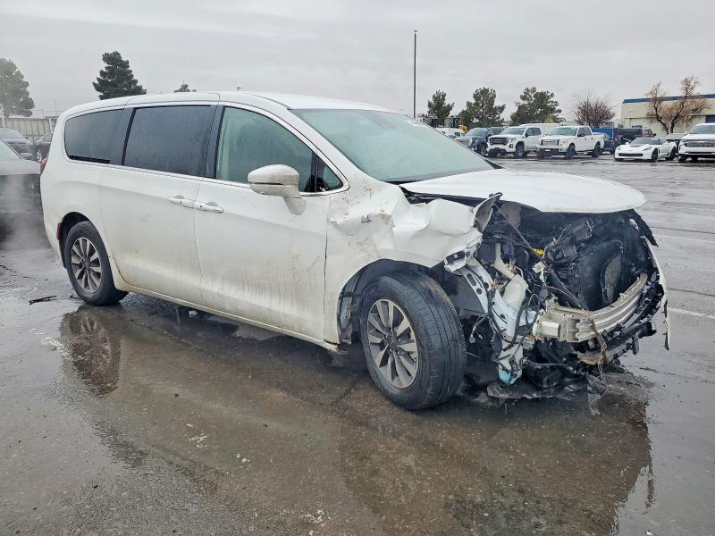 Продаж на аукціоні авто 2022 Chrysler Pacifica, vin: 2C4RC1L72NR143719, номер лоту: 74404985