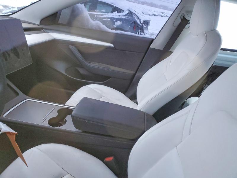 Auction sale of the 2022 Tesla Model 3, vin: 5YJ3E1EB8NF315619, lot number: 72143465