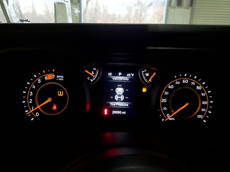 72303935 :رقم المزاد ، 1C4PJXAGXRW226864 vin ، 2024 Jeep Wrangler مزاد بيع
