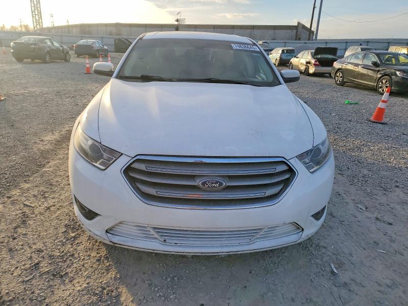 Продажа на аукционе авто 2016 Ford Taurus, vin: 1FAHP2E86GG136567, номер лота: 52235326