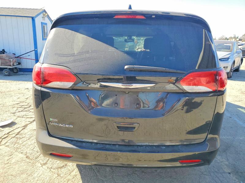 72491655 :رقم المزاد ، 2C4RC1DG7MR570391 vin ، 2021 Chrysler Voyager مزاد بيع