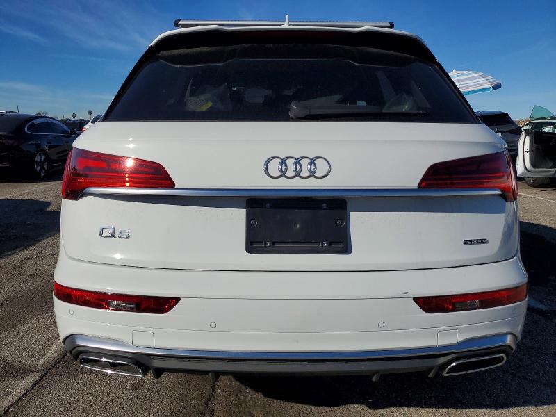 72486895 :رقم المزاد ، WA1G2AFY7R2080954 vin ، 2024 Audi Q5 E مزاد بيع