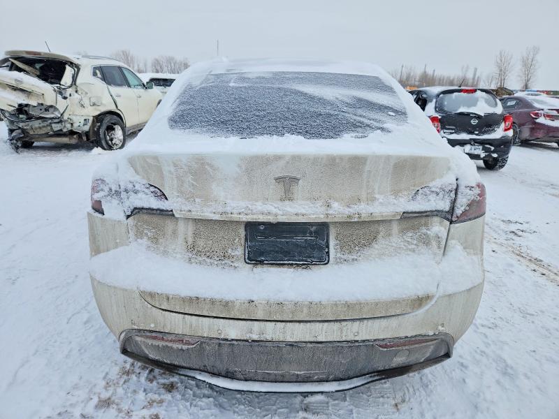 Продажа на аукционе авто 2021 Tesla Model Y, vin: 5YJYGAEE8MF231759, номер лота: 74823735