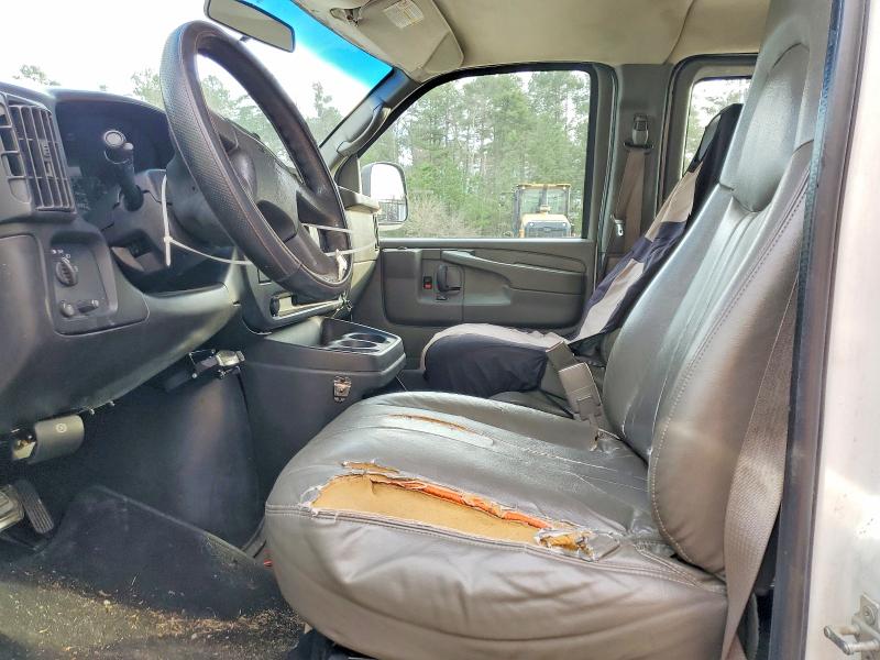 73072255 :رقم المزاد ، 1GJGG25U851219042 vin ، 2005 Gmc Savana مزاد بيع
