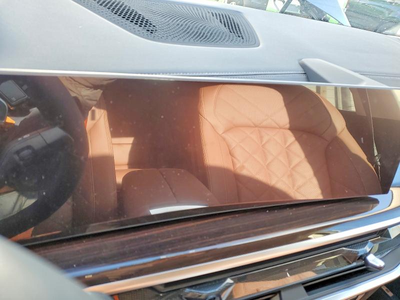 73198465 :رقم المزاد ، 5UX23EM01T9266620 vin ، 2026 Bmw X7 مزاد بيع