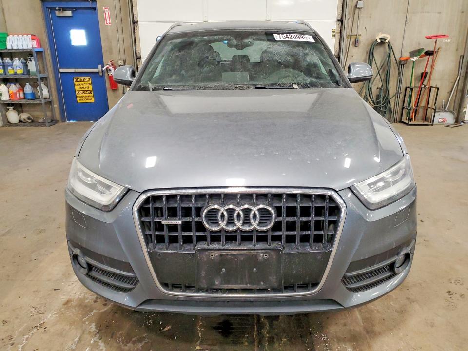 75420995 :رقم المزاد ، WA1EFCFS2FR010851 vin ، 2015 Audi Q3 مزاد بيع