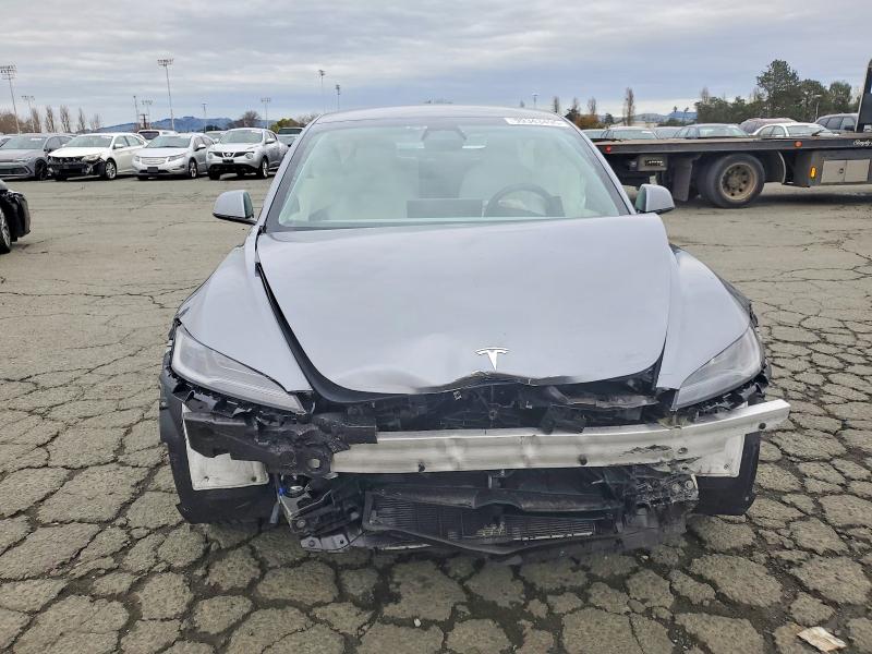 Продаж на аукціоні авто 2025 Tesla Model 3, vin: 5YJ3E1EB1SF934543, номер лоту: 99343495