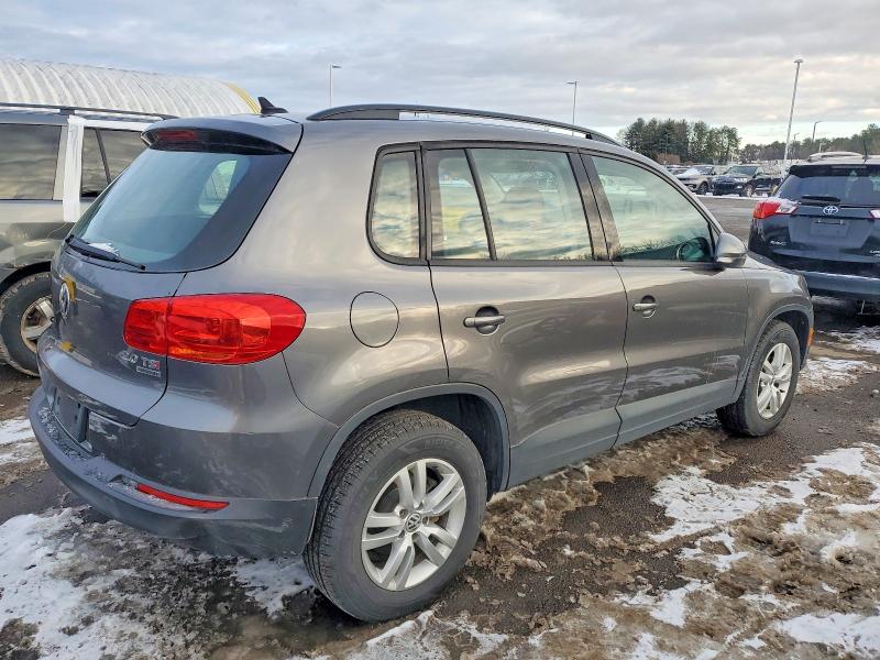 Продажа на аукционе авто 2015 Volkswagen Tiguan S, vin: WVGBV7AX3FW550065, номер лота: 99489265