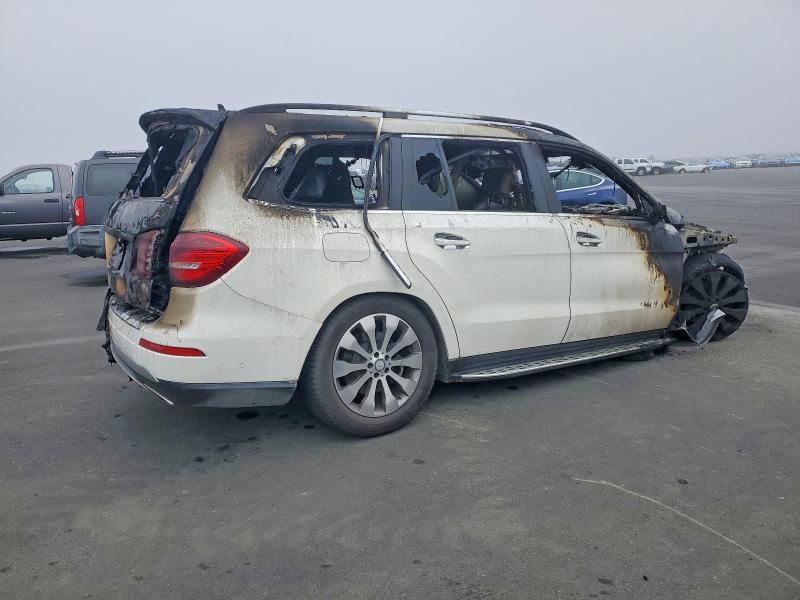 73722665 :رقم المزاد ، 4JGDF6EE8HA895262 vin ، 2017 Mercedes-benz Gls مزاد بيع