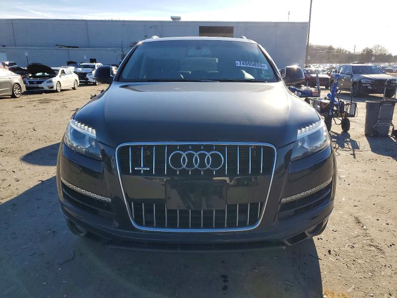 2015 Audi Q7 Premium მანქანა იყიდება აუქციონზე, vin: WA1LGAFE6FD010173, აუქციონის ნომერი: 74095855