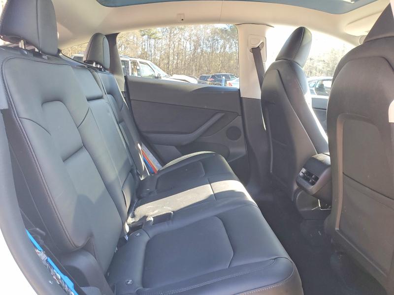 Продажа на аукционе авто 2022 Tesla Model Y, vin: 7SAYGDEE5NA009702, номер лота: 74231535
