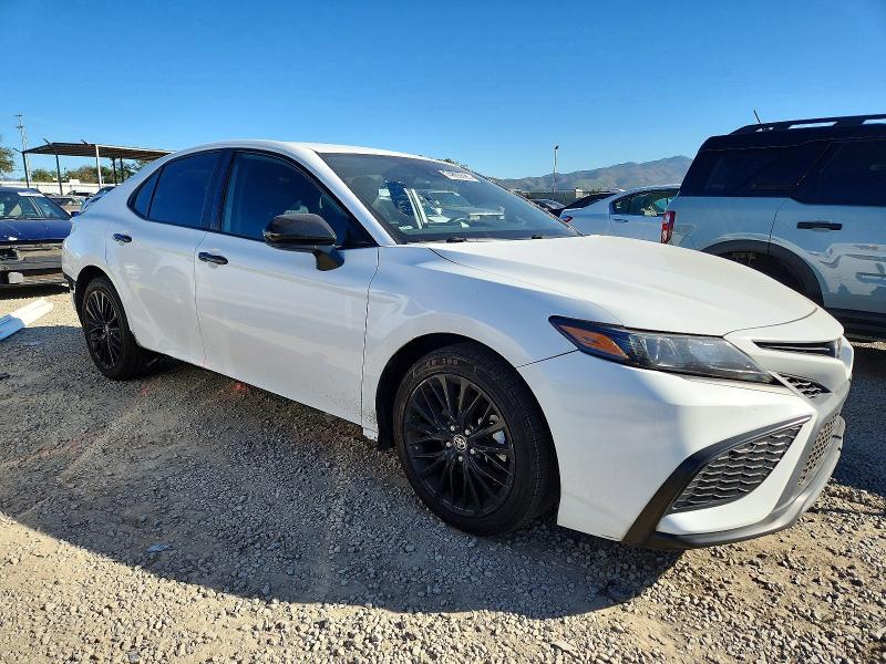 Продаж на аукціоні авто 2021 Toyota Camry, vin: 4T1G11AK0MU460416, номер лоту: 74866695