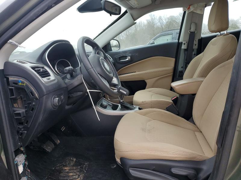 98111045 :رقم المزاد ، 3C4NJDAB2JT262178 vin ، 2018 Jeep Compass مزاد بيع