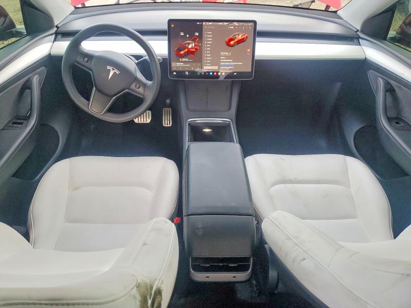 99670925 :رقم المزاد ، 7SAYGDEF2RF024417 vin ، 2024 Tesla Model Y مزاد بيع
