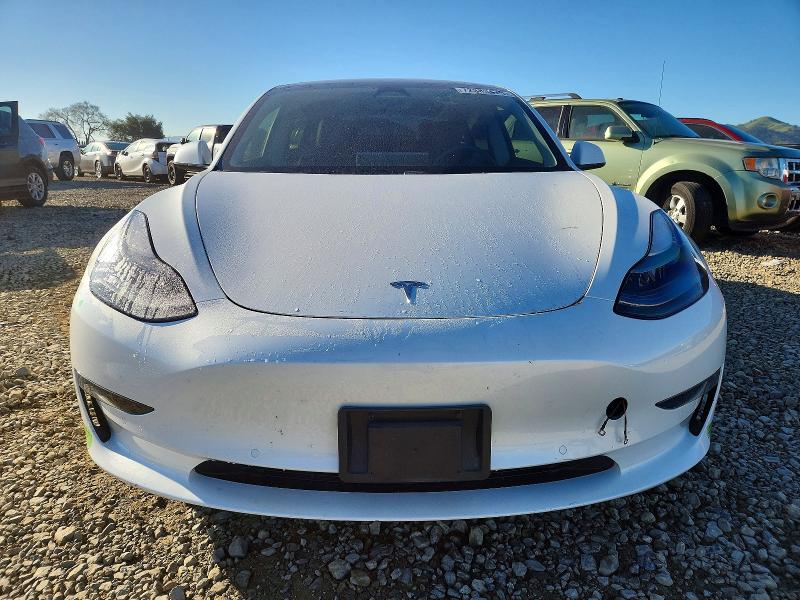 72383475 :رقم المزاد ، 5YJ3E1EA3MF077183 vin ، 2021 Tesla Model 3 مزاد بيع