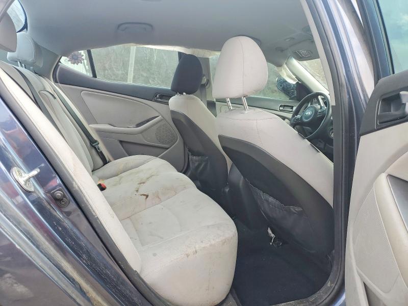 Продажа на аукционе авто 2015 Kia Optima Lx, vin: 5XXGM4A73FG411115, номер лота: 98922545