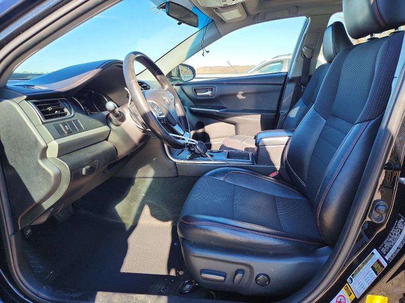 99384735 :رقم المزاد ، 4T1BF1FK2GU553396 vin ، 2016 Toyota Camry مزاد بيع