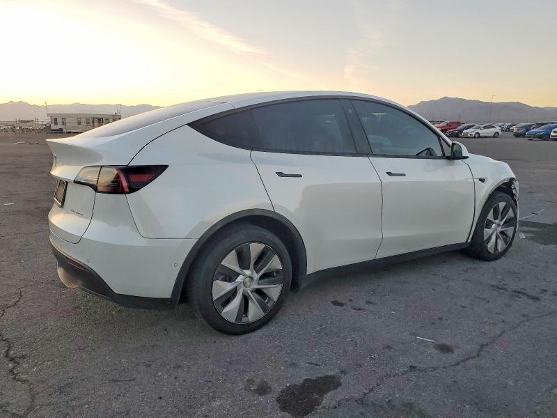 75188665 :رقم المزاد ، 5YJYGDEE9MF207536 vin ، 2021 Tesla Model Y مزاد بيع