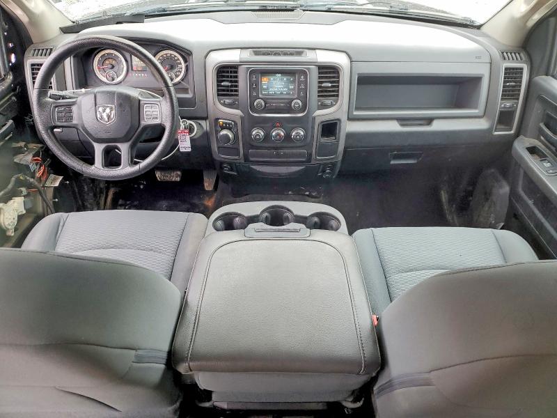 74334905 :رقم المزاد ، 3C6RR6KT4HG582187 vin ، 2017 Ram 1500 مزاد بيع