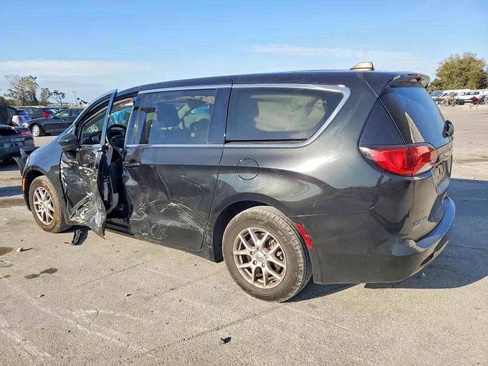 2023 Chrysler Voyager მანქანა იყიდება აუქციონზე, vin: 2C4RC1CG3PR534431, აუქციონის ნომერი: 75547675